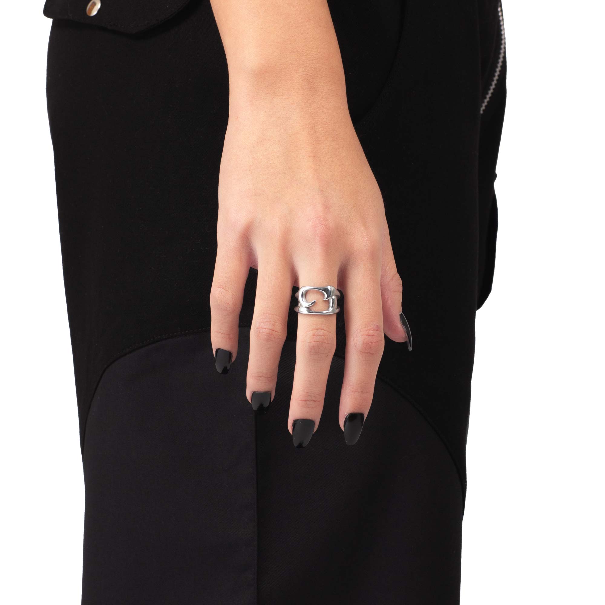 CENTERED SOUL RING worn on a woman's hand